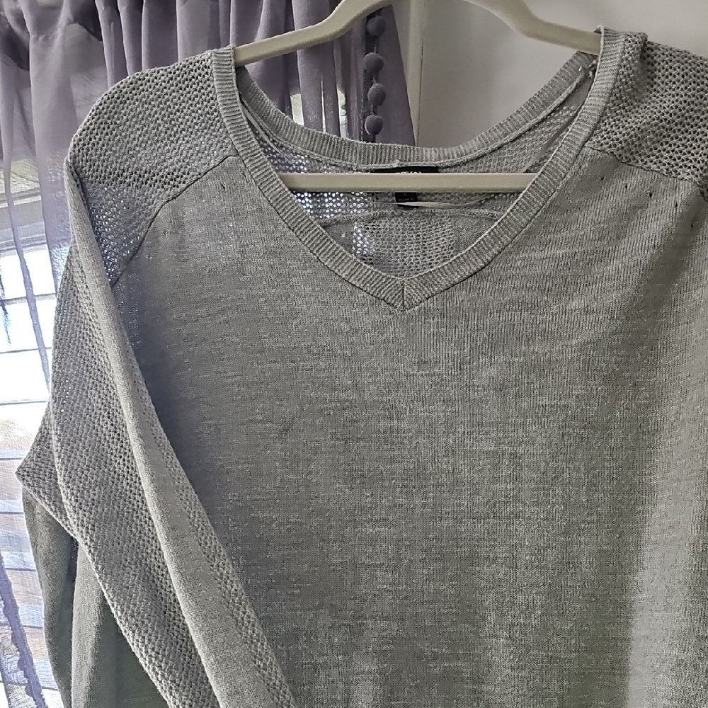 Apt. 9 Light Gray V-Neck Sweater